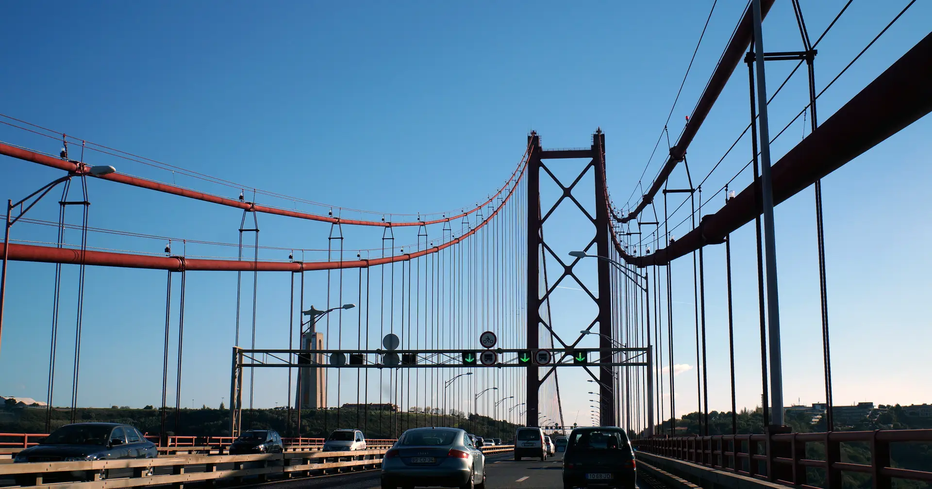 Meia maratona de Lisboa corta trânsito na Ponte 25 de Abril. E há mais restrições