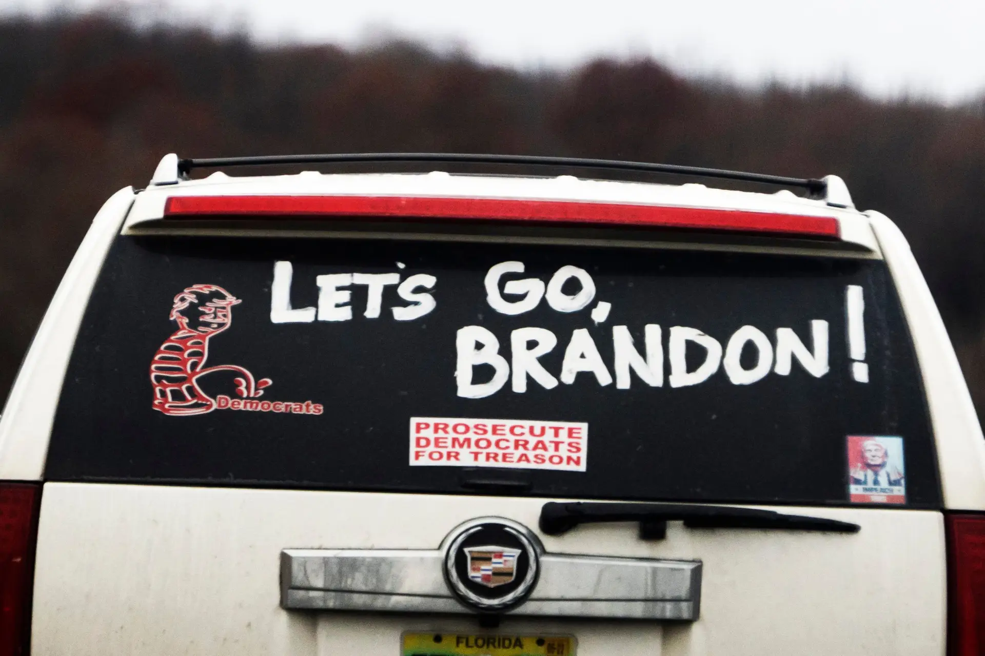 “Let’s go, Brandon”: o insulto a Joe Biden que se tornou anúncio de ...