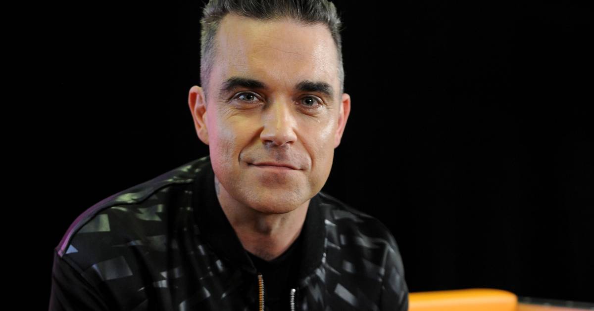 Mulher morre após cair em concerto de Robbie Williams