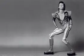 50 anos de Ziggy Stardust. Rock e género em David Bowie
