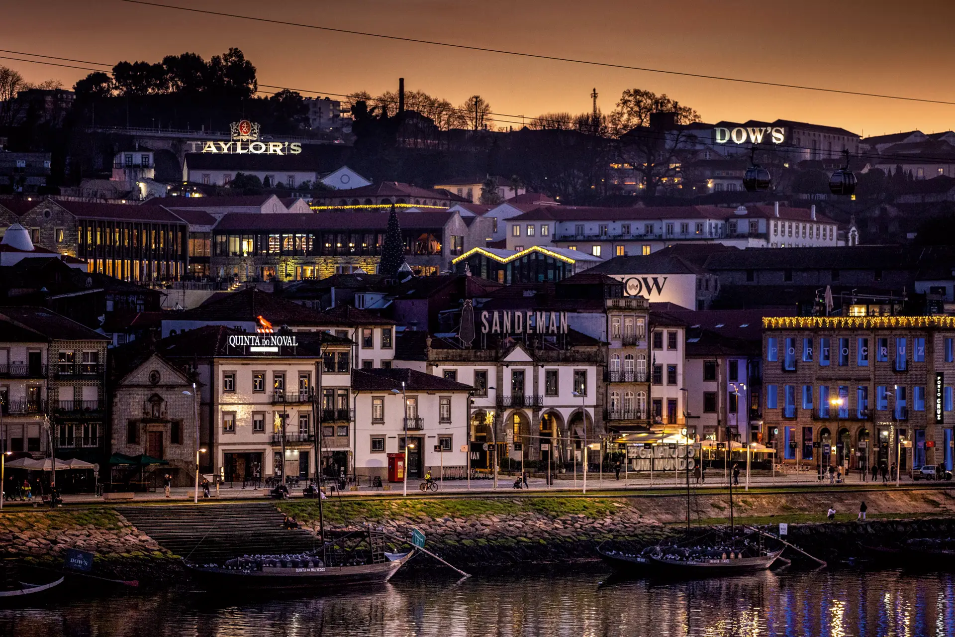 As Caves de Vinho do Porto, em Gaia, são um dos atrativos para os turistas que visitam o Porto
