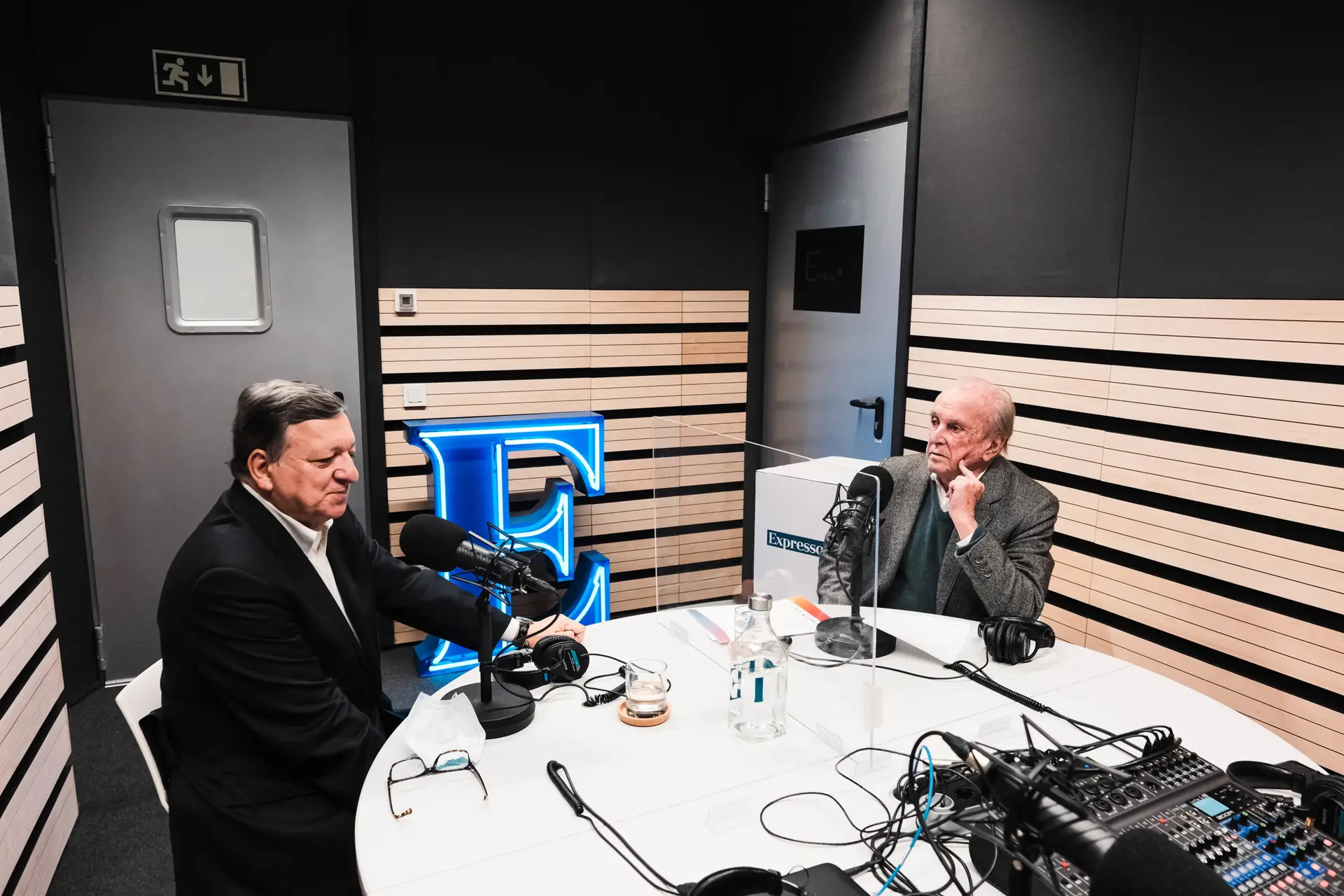 Durão Barroso: “Não pretendo ser canonizado nem beatificado, mas também não me parece justo ser demonizado porque fui para o cargo de presidente da Comissão Europeia”