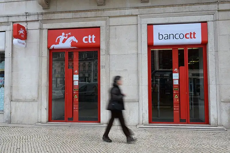 CTT mais do que duplicam lucro em 2021 e pagam dividendo de 0,12 euros ...