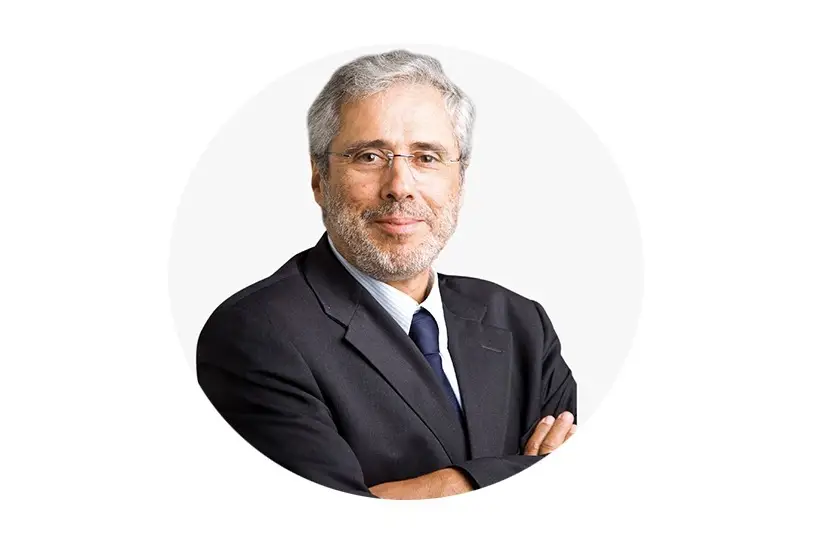 A viragem ao centro