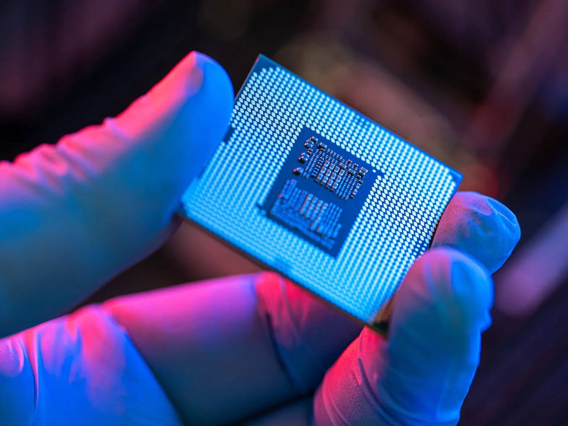 China restringe exportação de metais essenciais para fabricar 'chips'