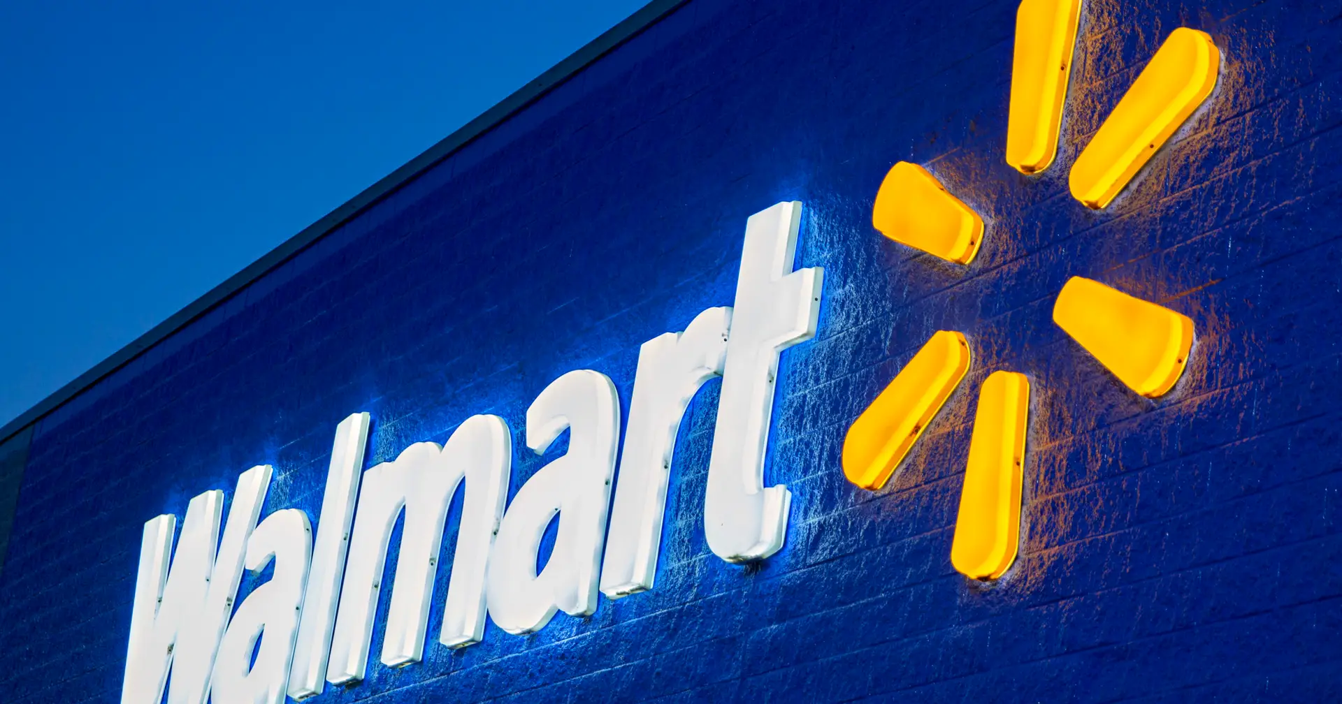 Lucros da Walmart caem 25% no primeiro trimestre