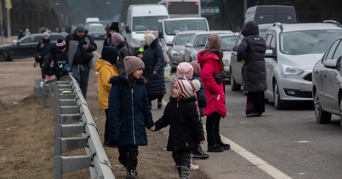 Dois milhões de crianças deixaram a Ucrânia e 3,3 milhões foram forçados a deslocarem-se dentro do país - e o “número está a aumentar”