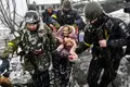 À volta de Kiev corre-se para salvar a vida
