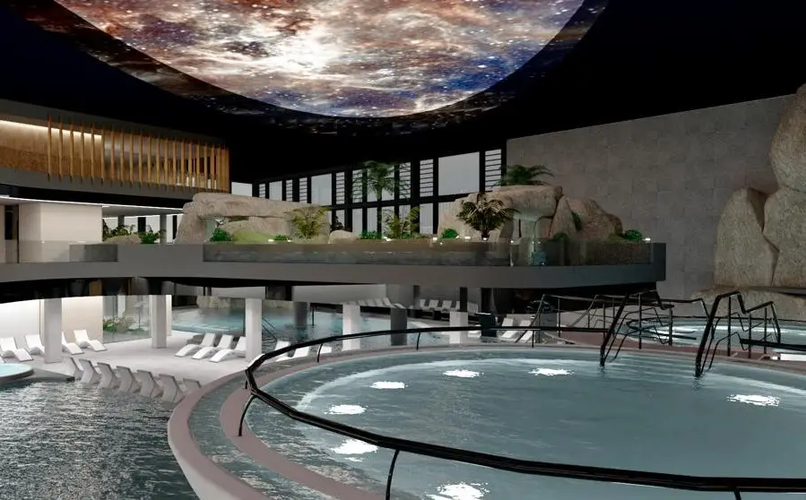 Com jacuzzis suspensos, cabine de neve e fonte de gelo, o Alambique Water Spa nasce na serra da Estrela