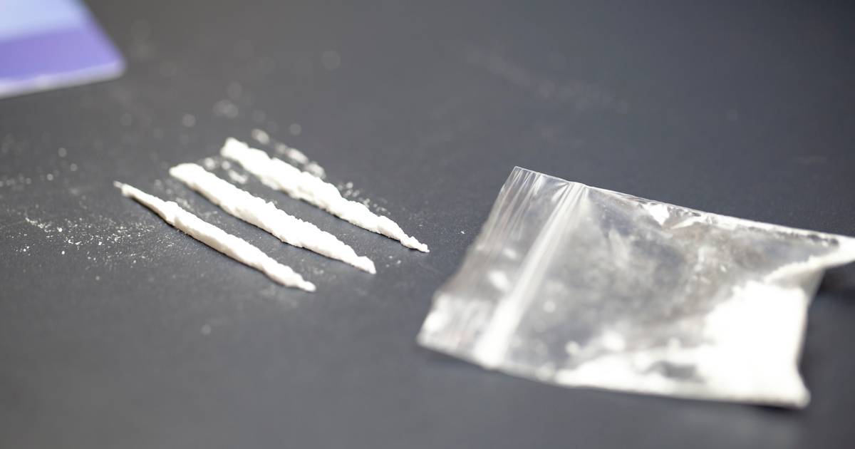 Tráfico de cocaína: rival de “Xuxas” desaparecido há dez meses foi preso pela PJ numa casa de recuo. Tinha uma Uzi com ele