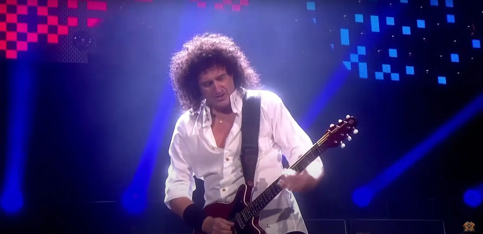 Os Queen disponibilizaram o concerto “inesquecível” que deram na Ucrânia em 2008. E pode vê-lo aqui, na íntegra