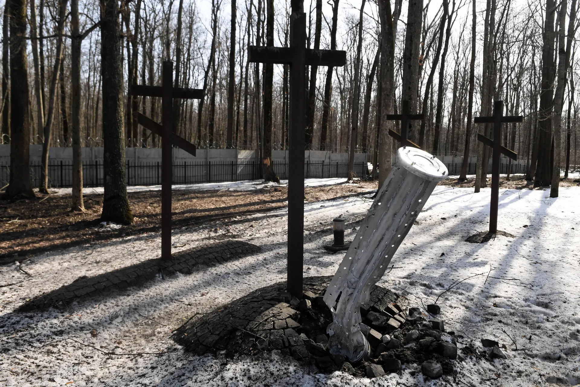 Expresso | R&uacute;ssia rev&ecirc; estrat&eacute;gia e admite a morte de quase 1400 soldados  russos: o resumo do 30.&ordm; dia da guerra na Ucr&acirc;nia
