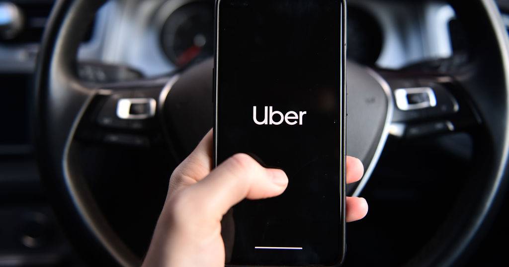 Uber passa de prejuízo a lucro no segundo trimestre