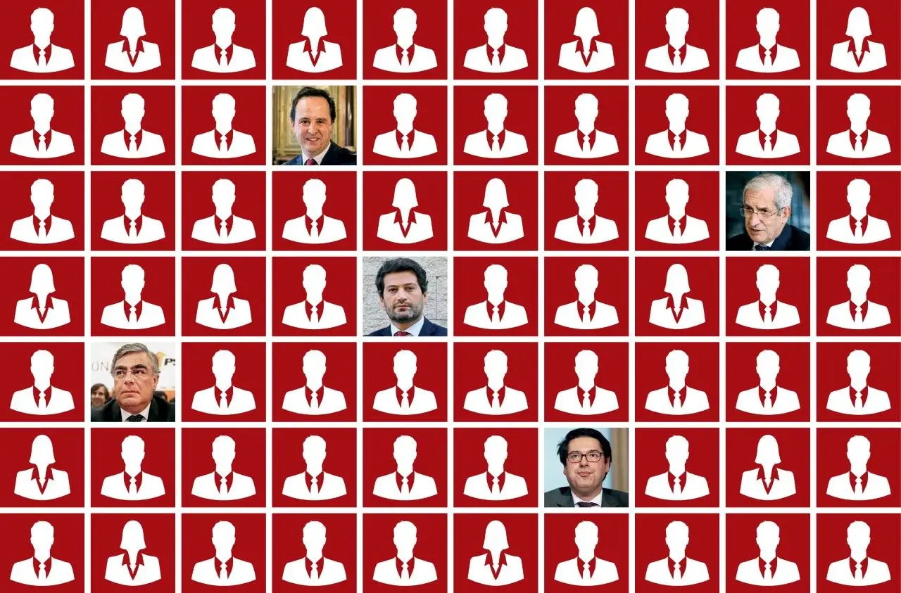 Política absorve 500 funcionários públicos por ano