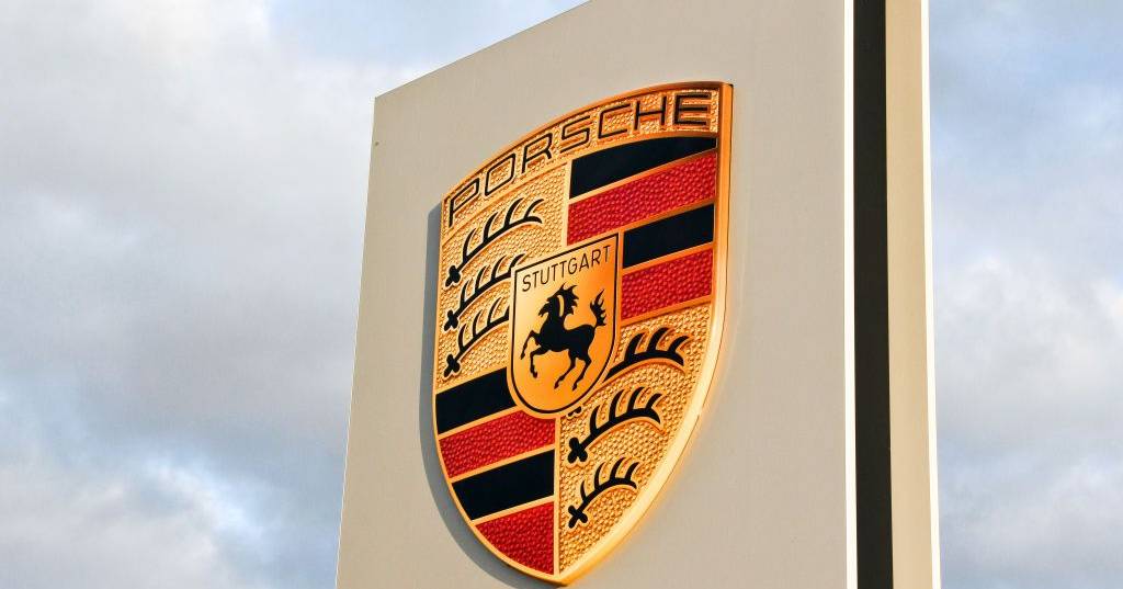 Vendas da Porsche caem 16% no primeiro semestre para 122.306 veículos