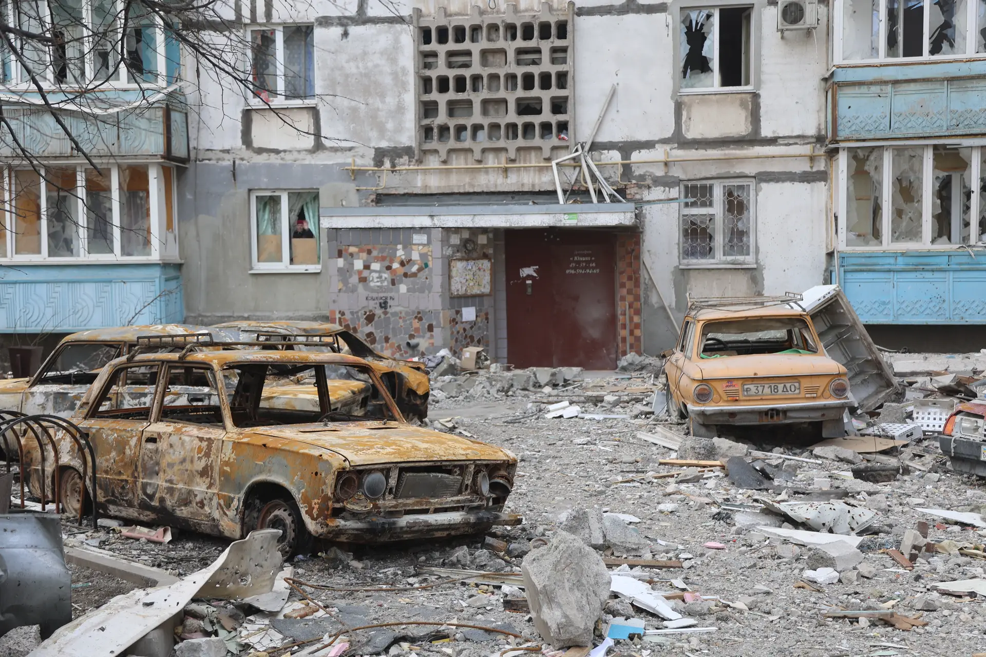 Ao minuto. Zelensky: não se pode falar em levantar sanções antes do fim da guerra; mais de dez milhões de ucranianos já fugiram de casa