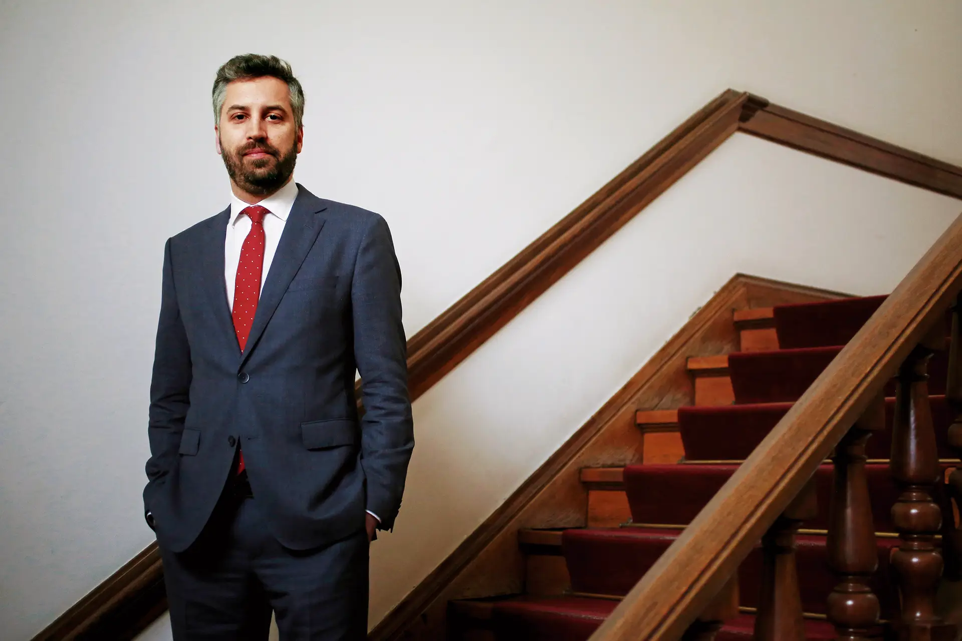 Enérgico e frontal, Pedro Nuno Santos mantém um superministério