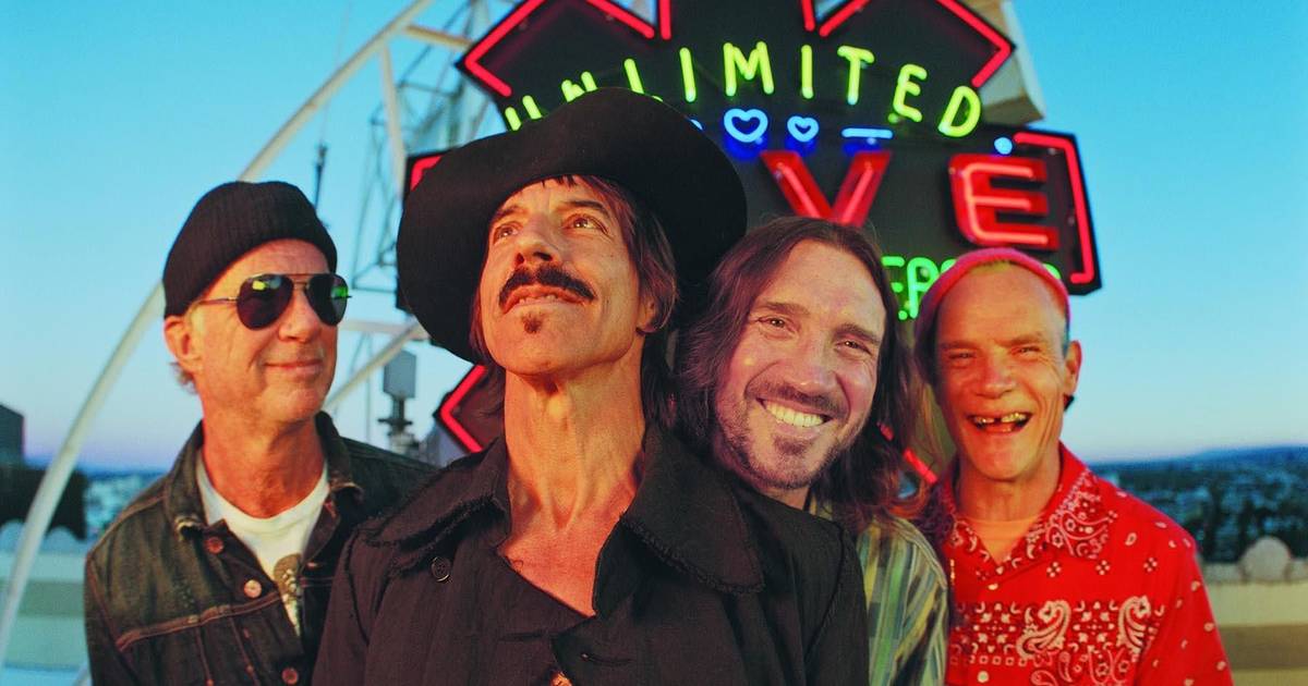 Os Red Hot Chili Peppers venderam o seu catálogo musical por 254 milhões de euros