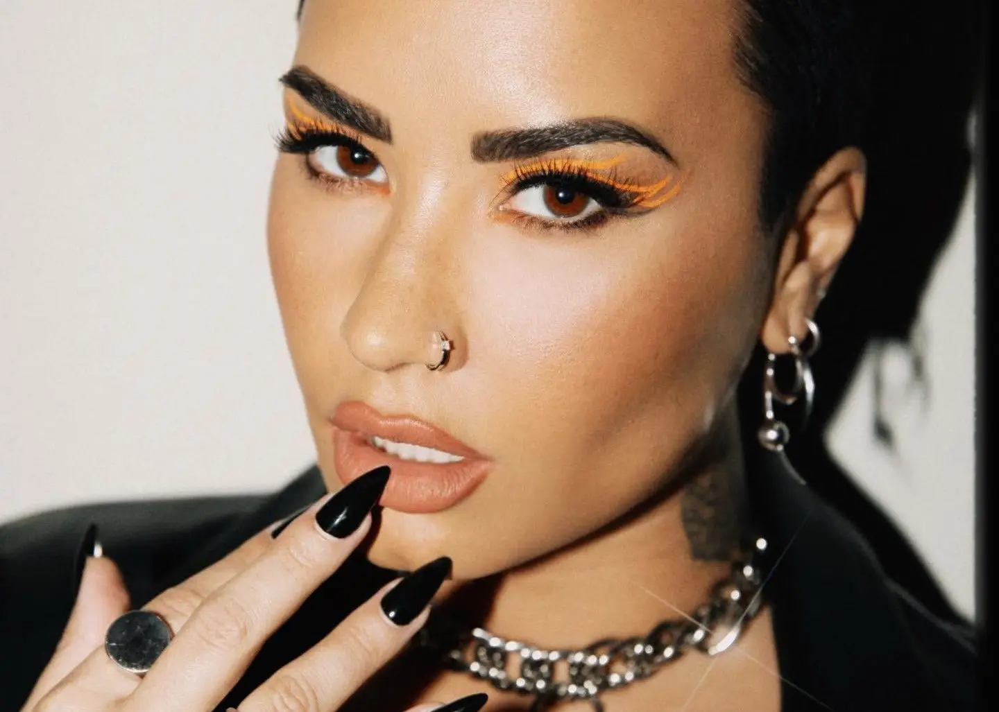 Tatuagens da Demi Lovato e seus significados