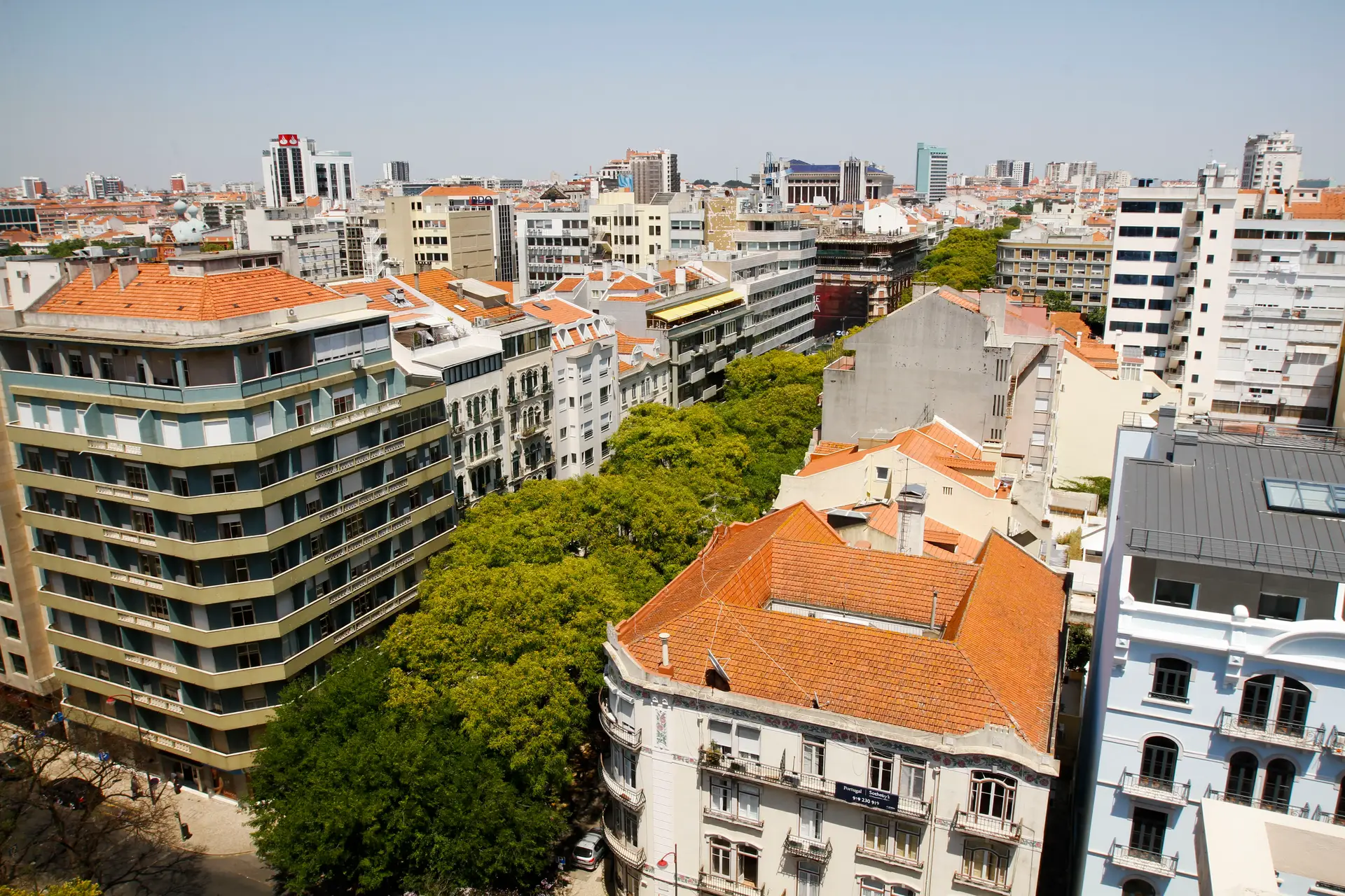 Prostituição, insegurança, ruído, lixo e falta de estacionamento preocupam moradores de Lisboa