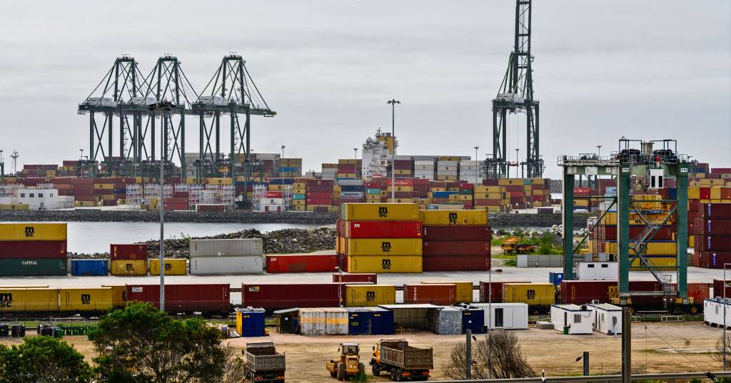 Portugal teve em 2022 défice comercial 