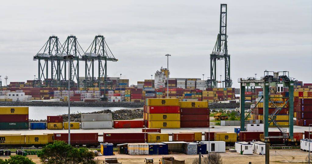 Tempestades e guerra fazem Banco de Portugal rever em baixa previsões de crescimento para 2026