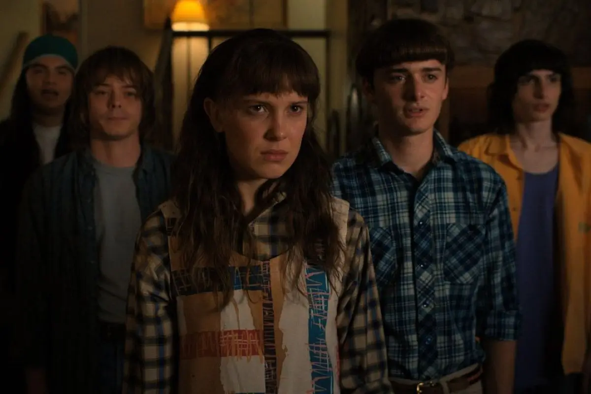 “Aviso: gravámos esta temporada há um ano”: a nota que a Netflix acrescentou à nova temporada de “Stranger Things” após o massacre em Uvalde
