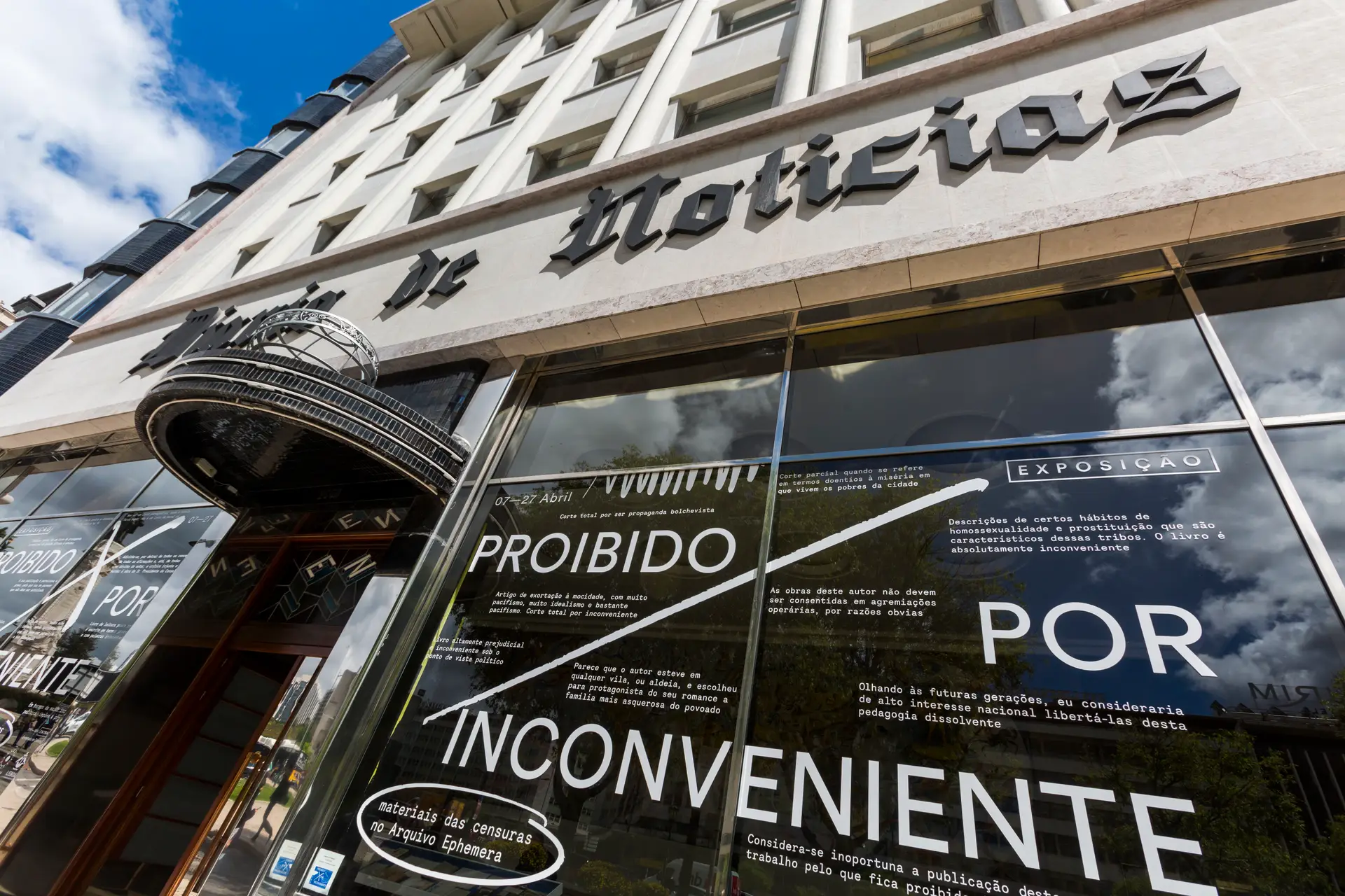 O lápis azul que escondia “o país que não podia vir a público”