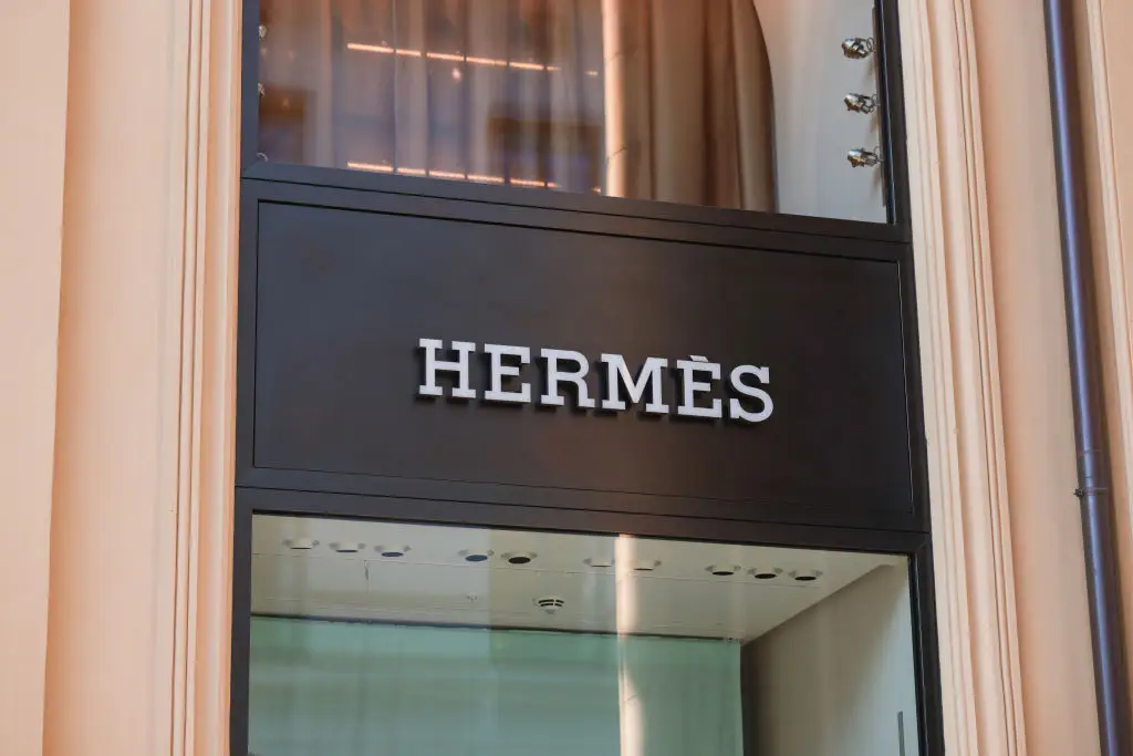 Vendas da Hermès no terceiro trimestre disparam 32,5%