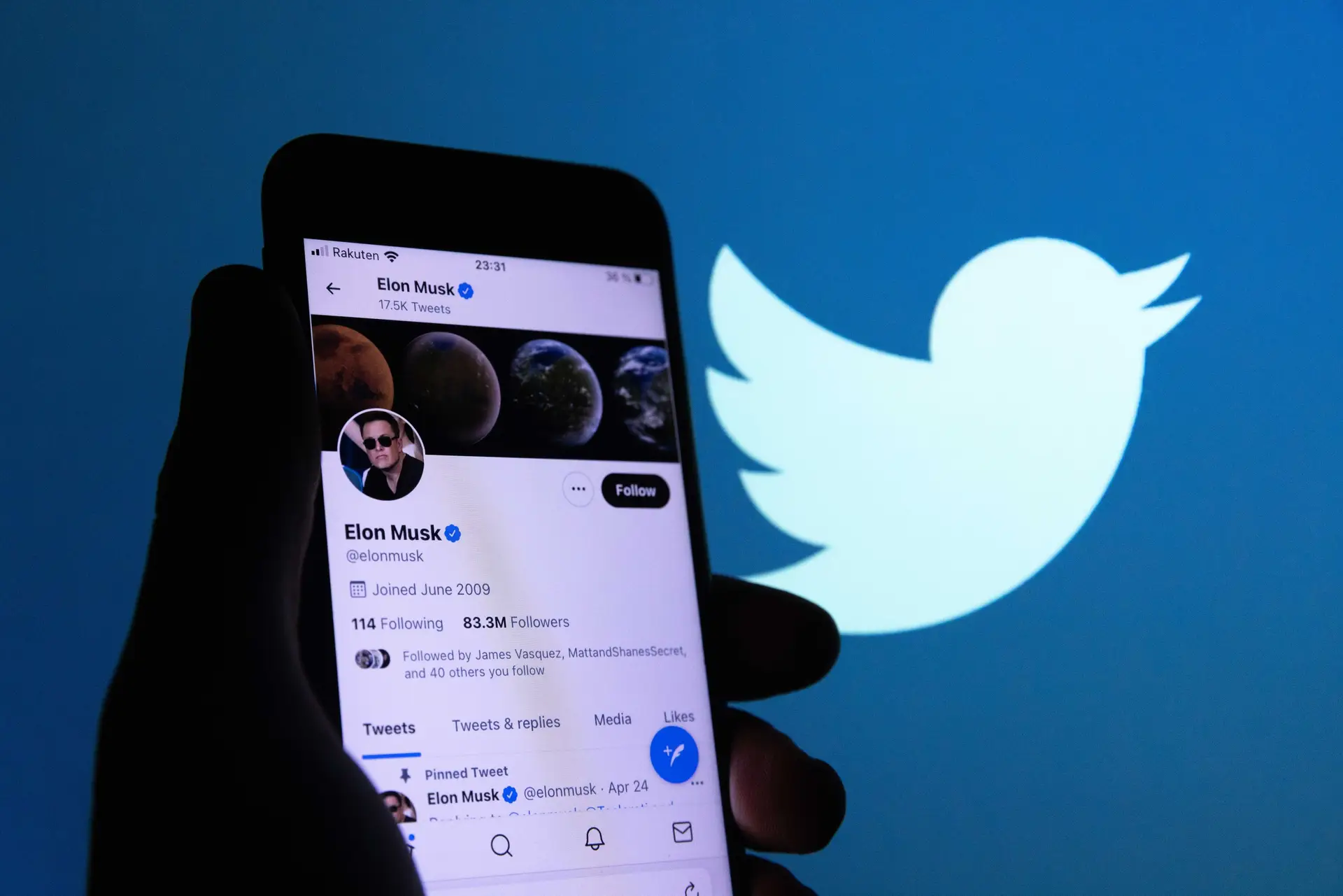 Twitter processa Elon Musk para o forçar a concluir aquisição da empresa