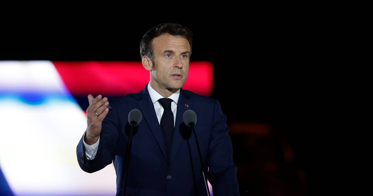 Macron anuncia plano para resolver crise no sistema de saúde francês