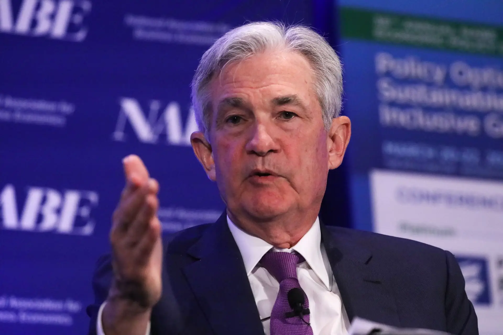 20 bancos centrais decidem juros esta semana: Fed pode parar, Banco de Inglaterra sobe-os