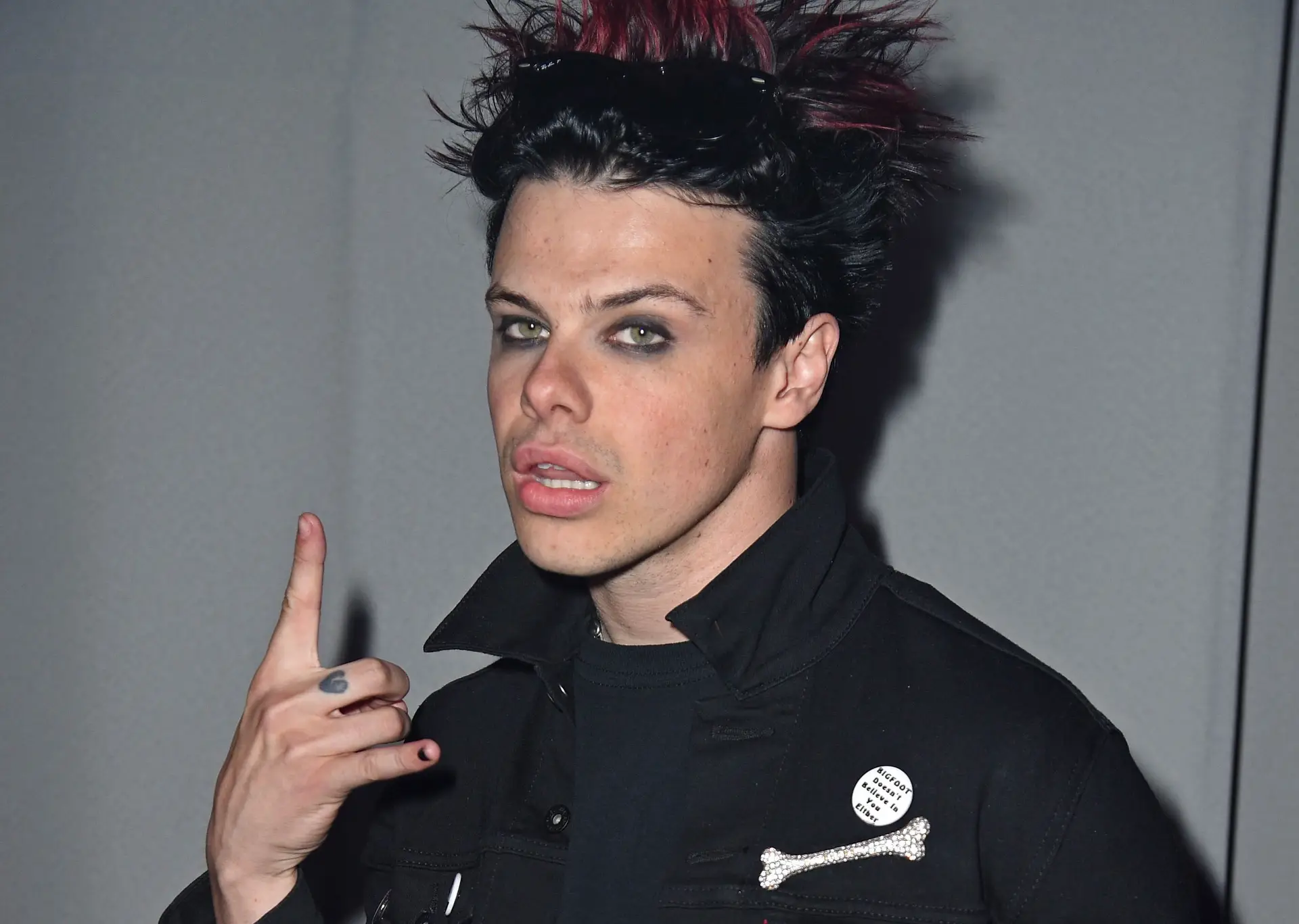 Brian May compara Yungblud a Freddie Mercury: “É uma estrela”
