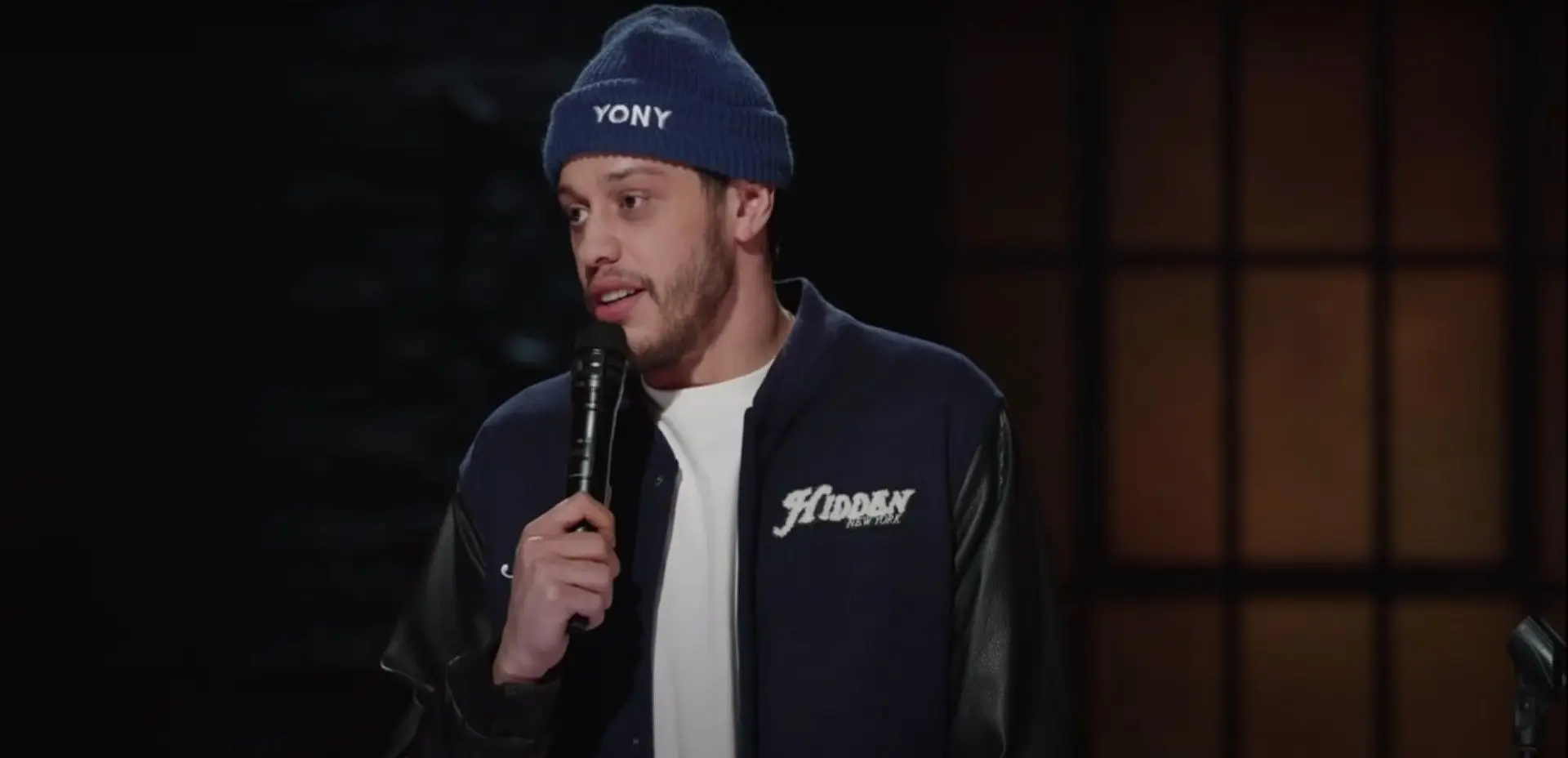 Pete Davidson dá ‘troco’ a Kanye West em espetáculo da Netflix