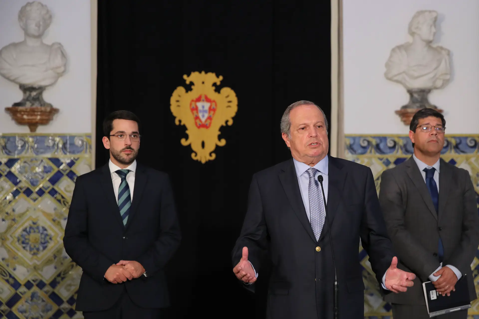 Carlos César, presidente do PS, João Torres, secretário-geral adjunto e Eurico Dias, líder parlamentar