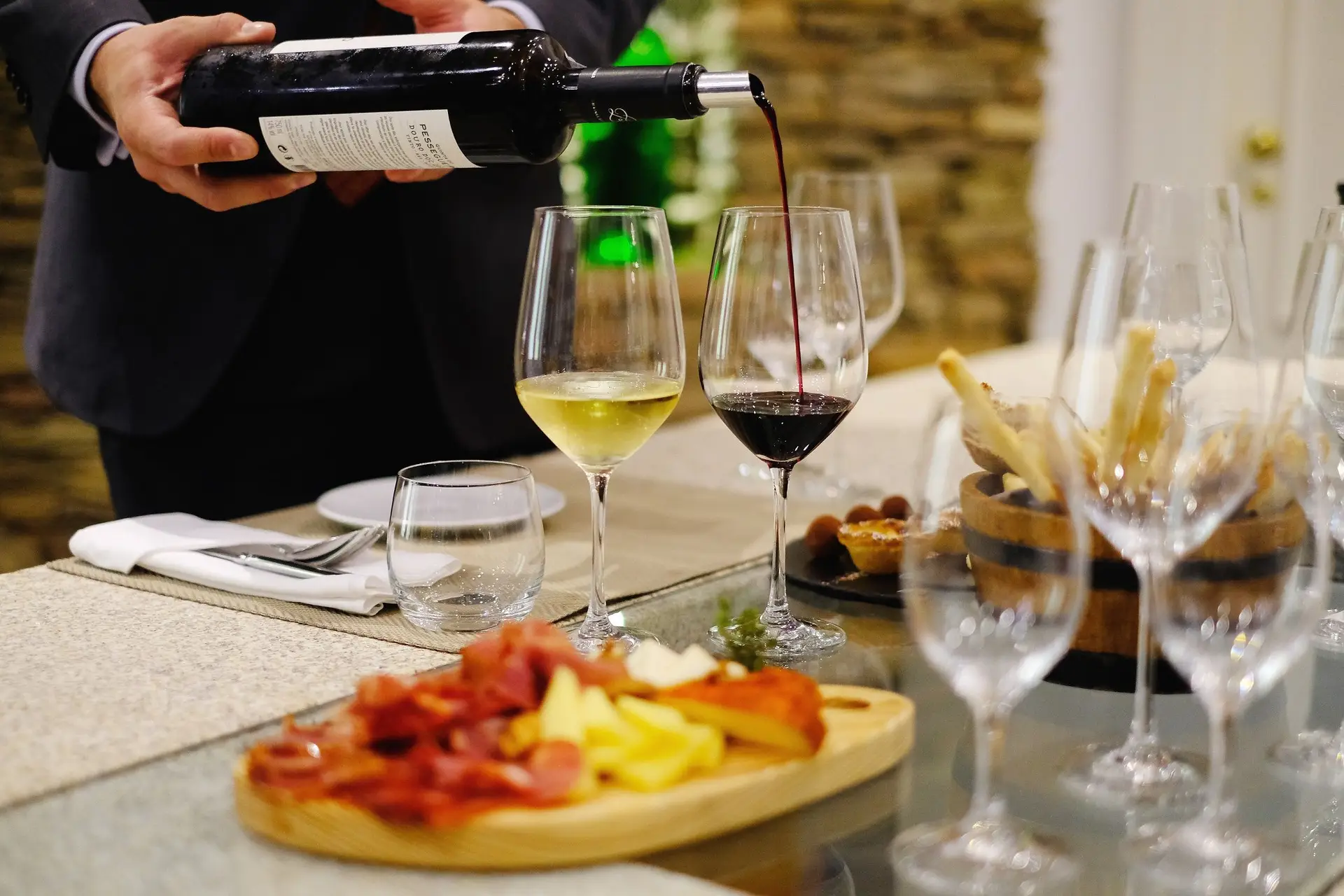 Tinto, branco ou espumante? Estes são os melhores vinhos portugueses do ano