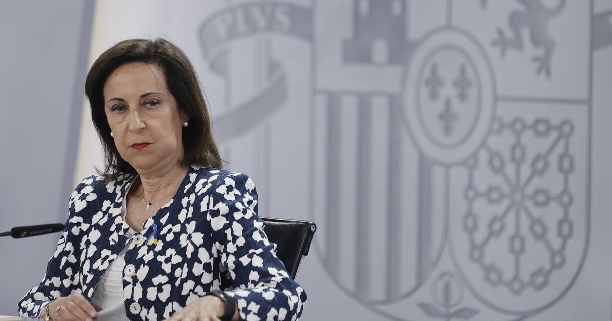Ministra da Defesa espanhola defende apoio à Ucrânia agora 