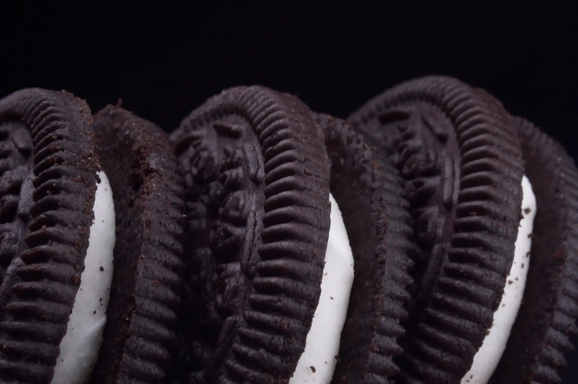 Dona da Milka e da Oreo vai desfazer-se dos rebuçados Halls e das pastilhas Trident