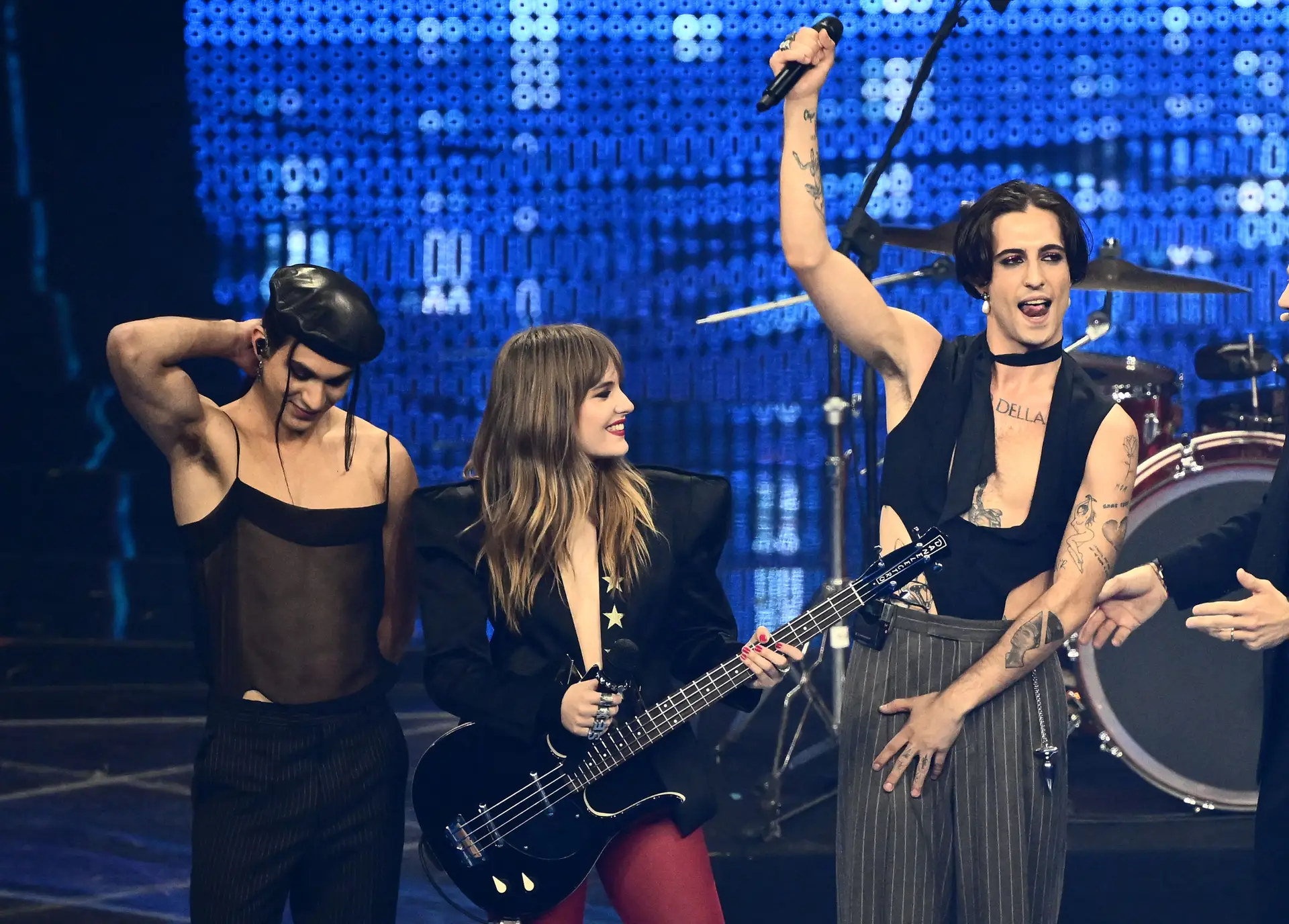 “Não se aproximem demasiado das mesas”: a mensagem provocatória dos Måneskin, vencedores da Eurovisão em 2021