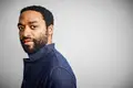 Chiwetel Ejiofor: “A ficção científica é uma grande analogia sobre o presente”