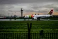 Aeroporto sobrelotado limita boom do turismo 