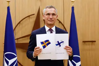 O secretário-geral da NATO, Jens Stoltenberg, durante a cerimónia que assinalou a candidatura de adesão da Suécia e da Finlândia, a 18 de maio de 2022