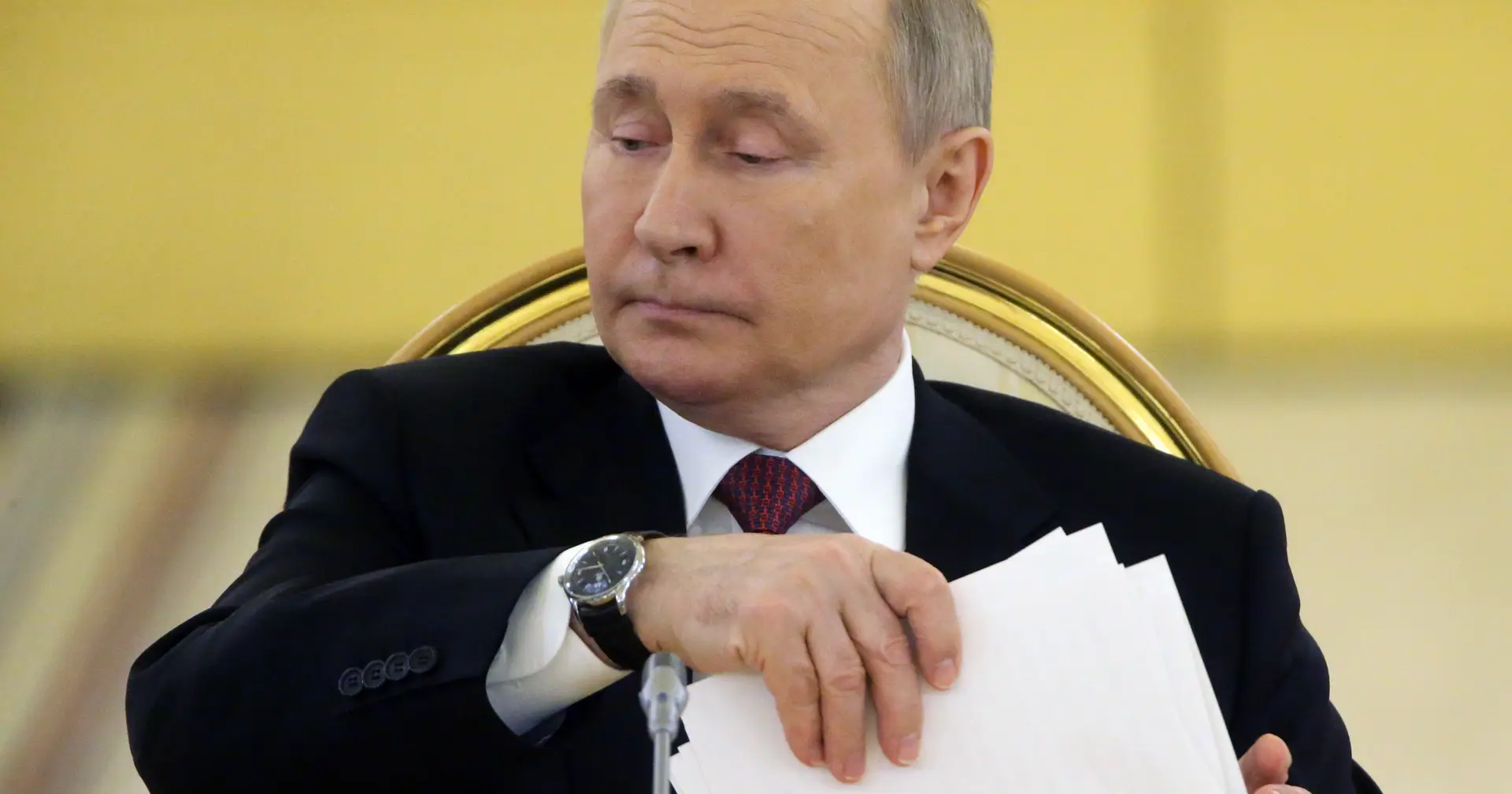 Kremlin proibe 963 norte-americanos de entrarem na Rússia, mas sete já morreram