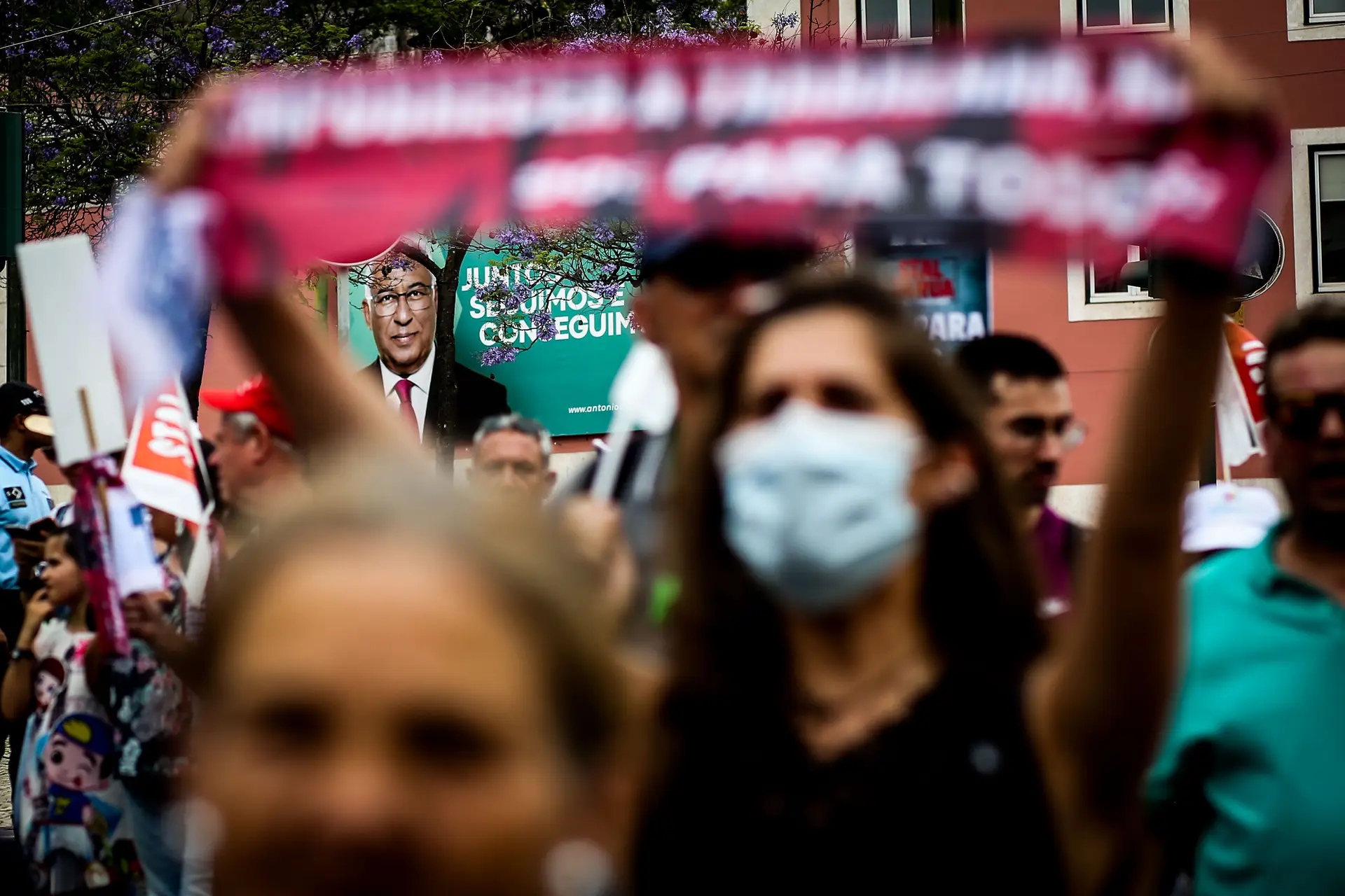 Governo espera pagar em maio aumento intercalar de 1% à função pública —