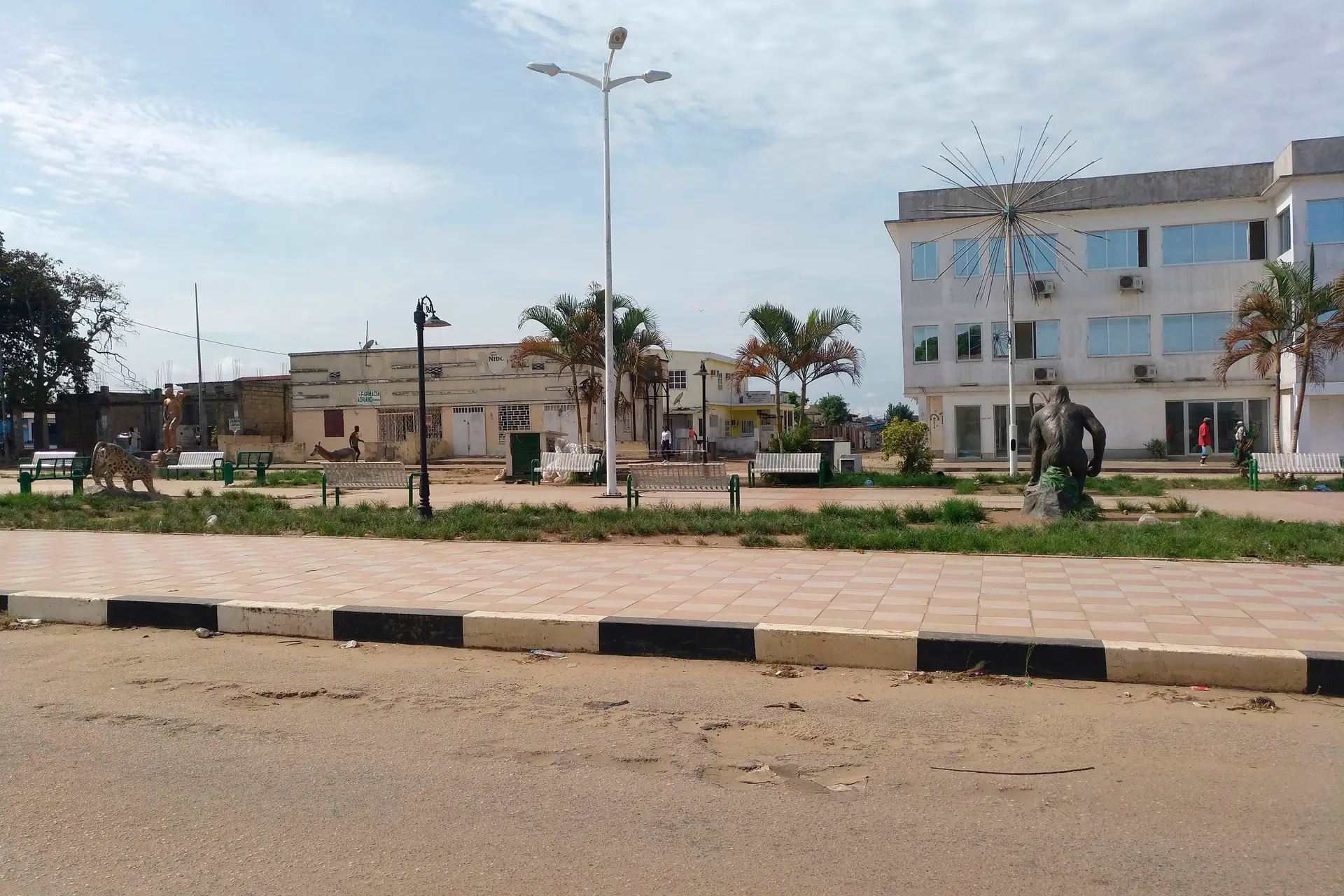 Avenida Amilcar Cabral, em Cabinda, Angola