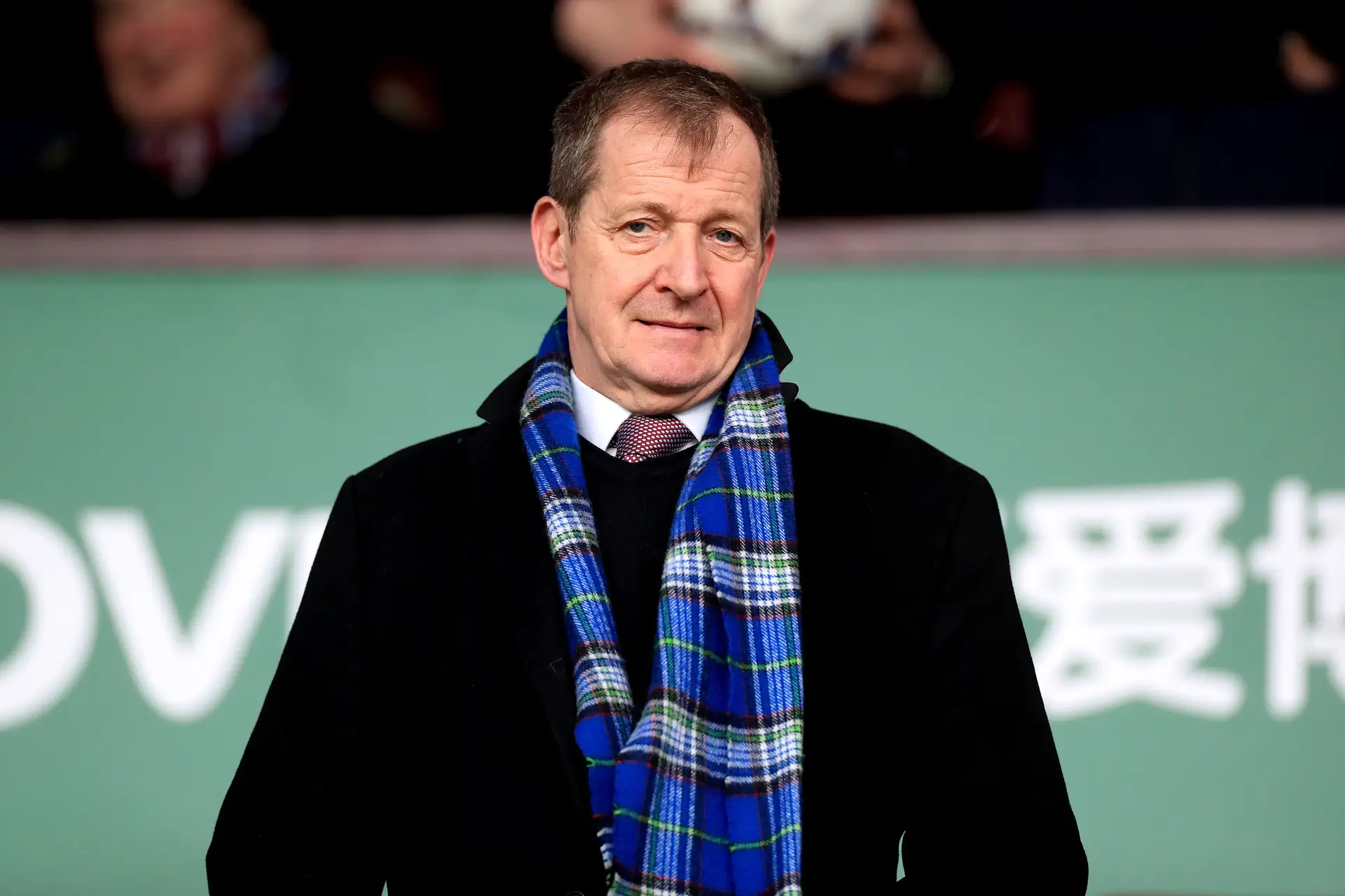 Alastair Cambpell num jogo de futebol do Burnley, clube de que é adepto