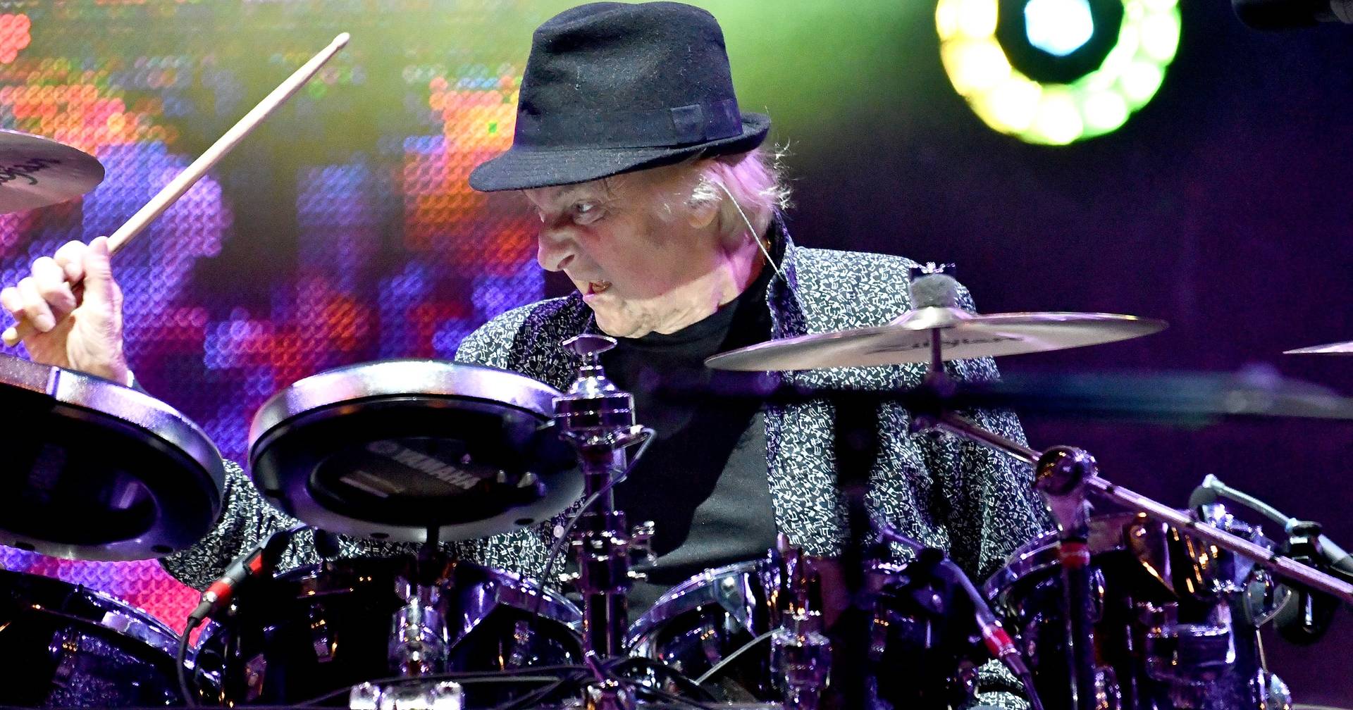 Morreu o baterista dos Yes, Alan White, aos 72 anos, Música