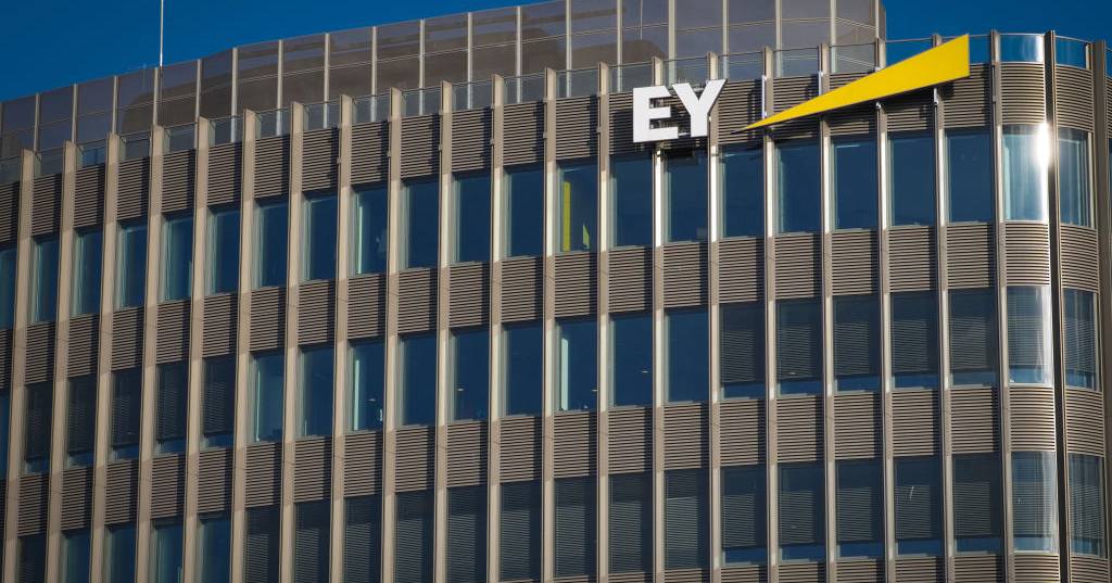 EY entlässt 3.000 Mitarbeiter in den USA
