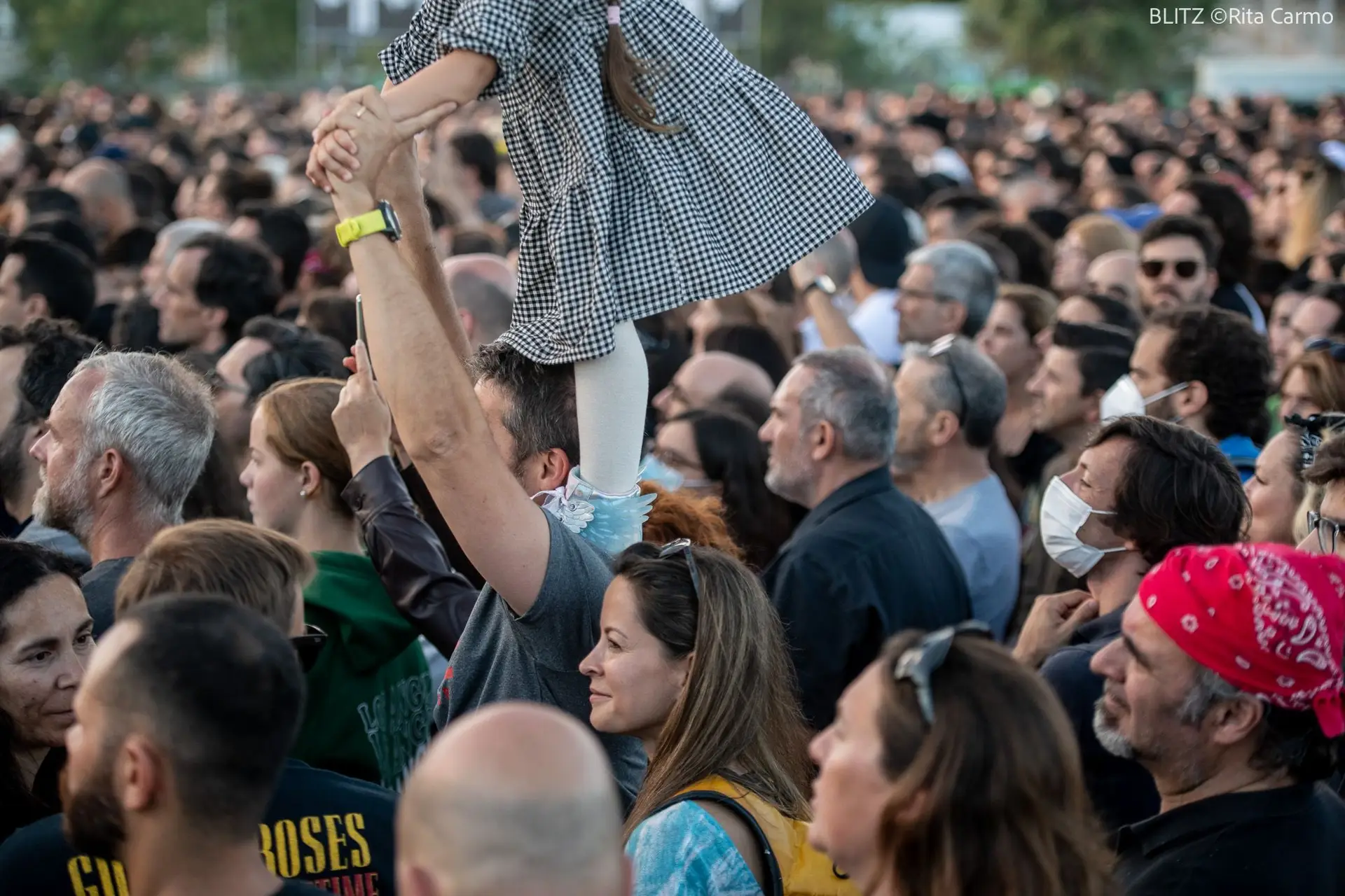 Ambiente no concerto de Guns N'Roses, Algés