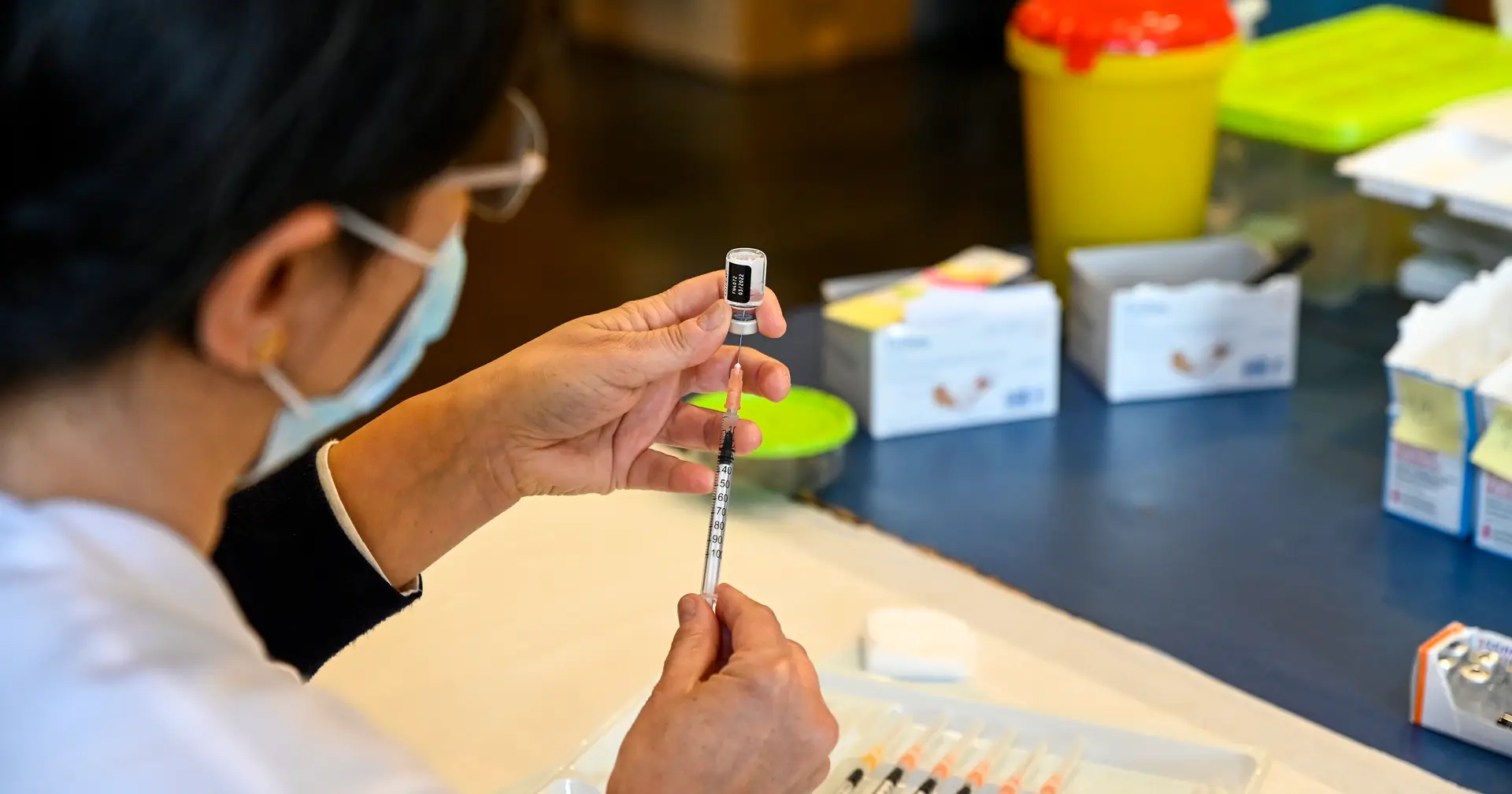 Covid-19. Mais de 200 mil idosos receberam a segunda dose de reforço da vacina